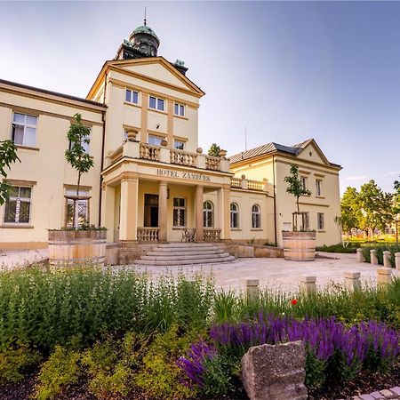 Hotel Zamecek Poděbrady Dış mekan fotoğraf