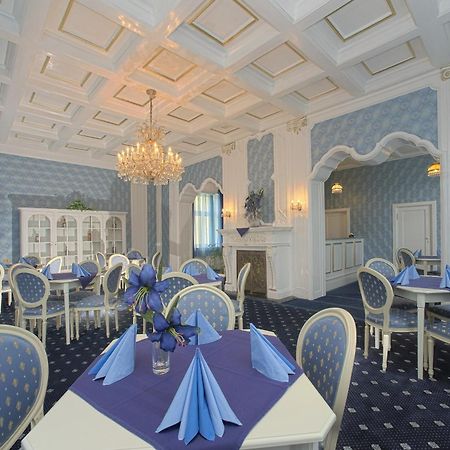 Hotel Zamecek Poděbrady Dış mekan fotoğraf