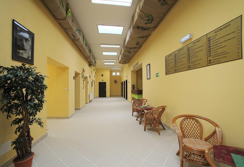 Hotel Zamecek Poděbrady Dış mekan fotoğraf