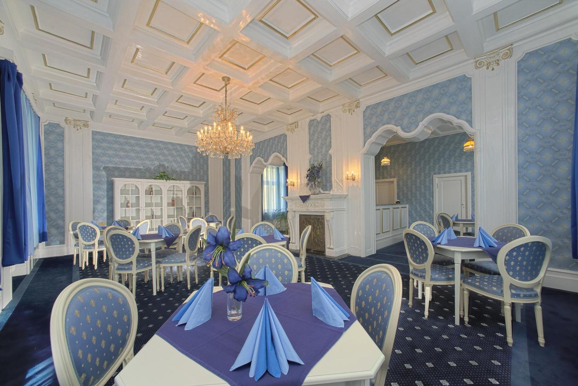 Hotel Zamecek Poděbrady Dış mekan fotoğraf
